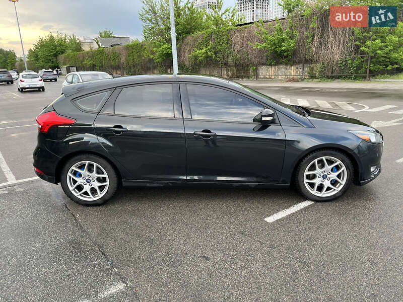 Хэтчбек Ford Focus 2015 в Киеве
