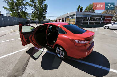 Седан Ford Focus 2013 в 