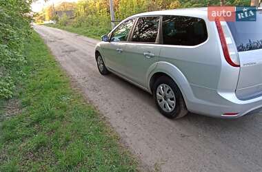 Универсал Ford Focus 2010 в Романове