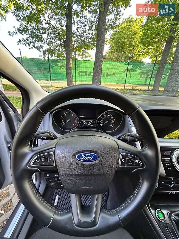 Хэтчбек Ford Focus 2016 в Харькове