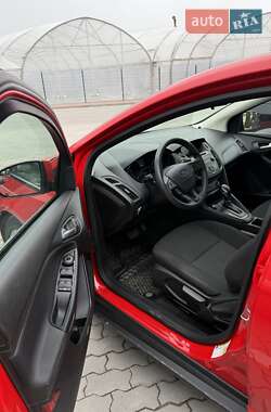 Седан Ford Focus 2017 в 
