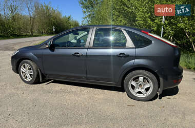 Хетчбек Ford Focus 2010 в 