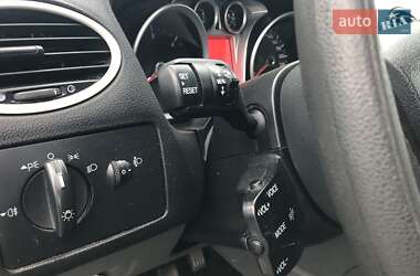 Универсал Ford Focus 2010 в 
