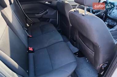 Хэтчбек Ford Focus 2016 в 