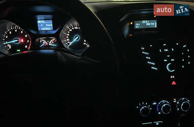 Седан Ford Focus 2012 в 