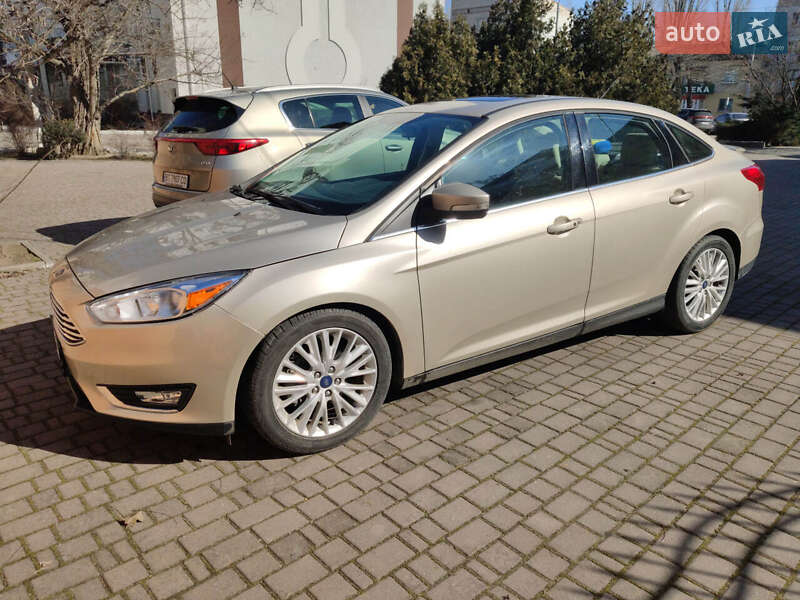 Седан Ford Focus 2018 в 