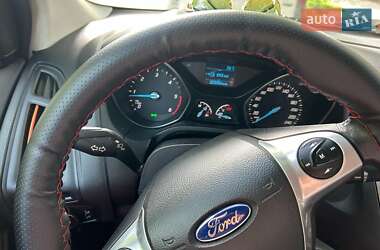 Универсал Ford Focus 2014 в 