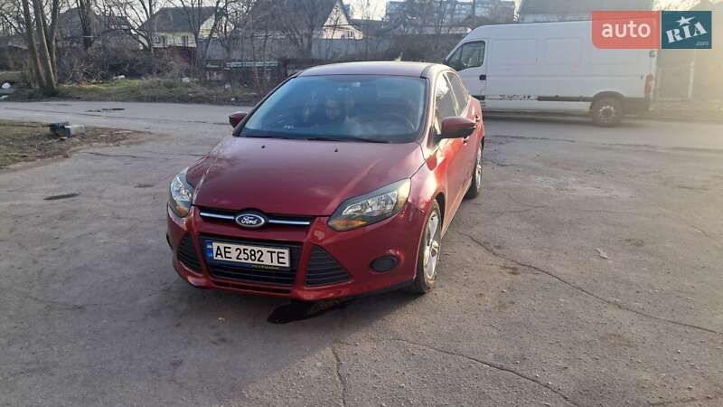 Седан Ford Focus 2013 в 