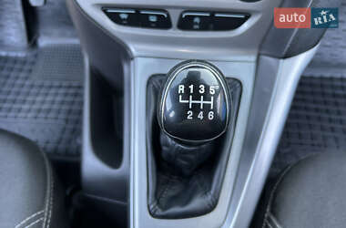 Універсал Ford Focus 2011 в 