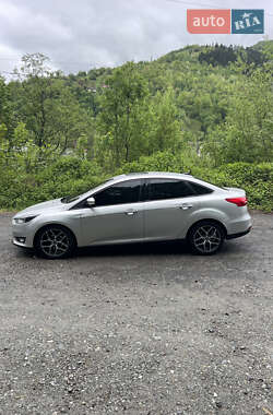 Седан Ford Focus 2017 в 