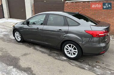 Седан Ford Focus 2017 в 