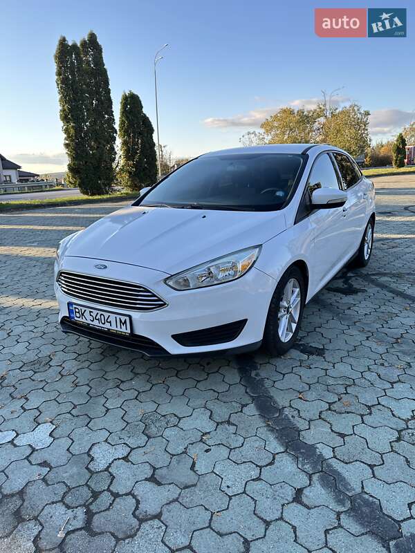 Седан Ford Focus 2015 в Ровно