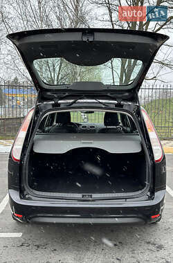 Универсал Ford Focus 2009 в 