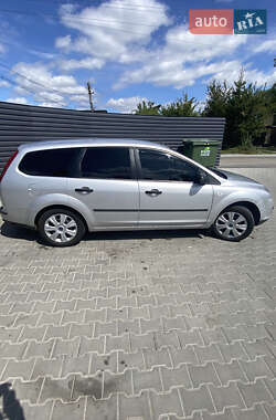 Універсал Ford Focus 2004 в 