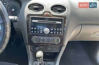 Седан Ford Focus 2007 в 