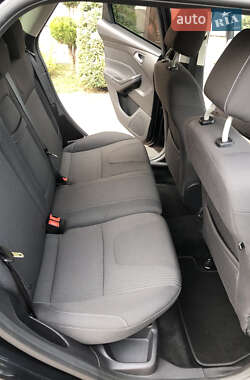Универсал Ford Focus 2013 в 