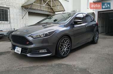 Хэтчбек Ford Focus 2017 в 