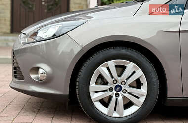 Универсал Ford Focus 2012 в 