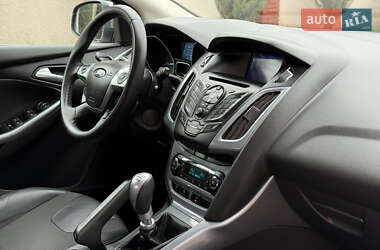 Универсал Ford Focus 2012 в 
