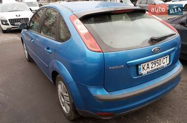 Хэтчбек Ford Focus 2006 в 