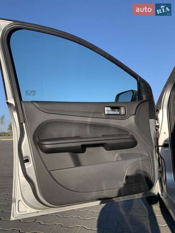 Универсал Ford Focus 2006 в Вышгороде