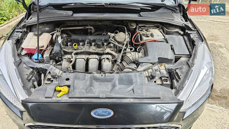 Хэтчбек Ford Focus 2015 в Ровно