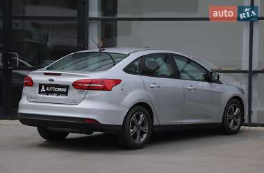 Седан Ford Focus 2017 в 