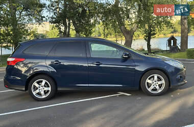 Универсал Ford Focus 2013 в 