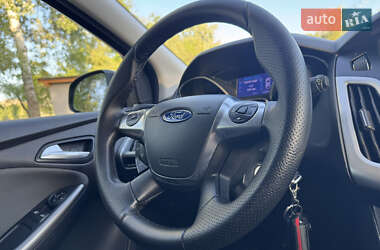 Универсал Ford Focus 2013 в 