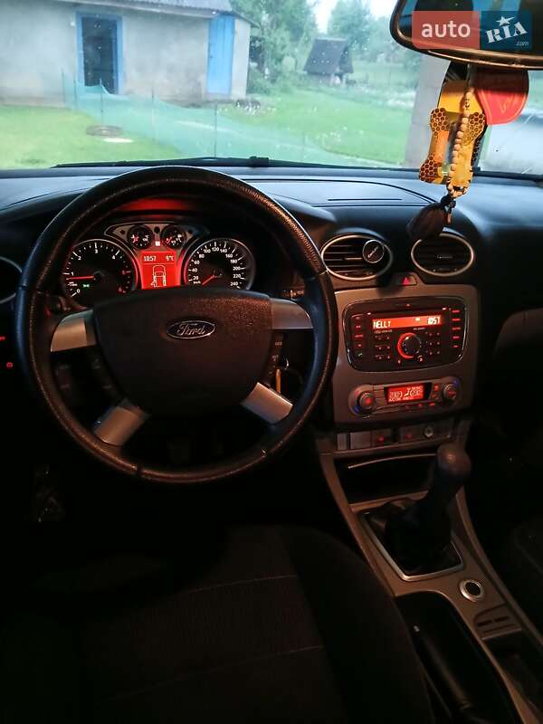 Универсал Ford Focus 2008 в Драгово