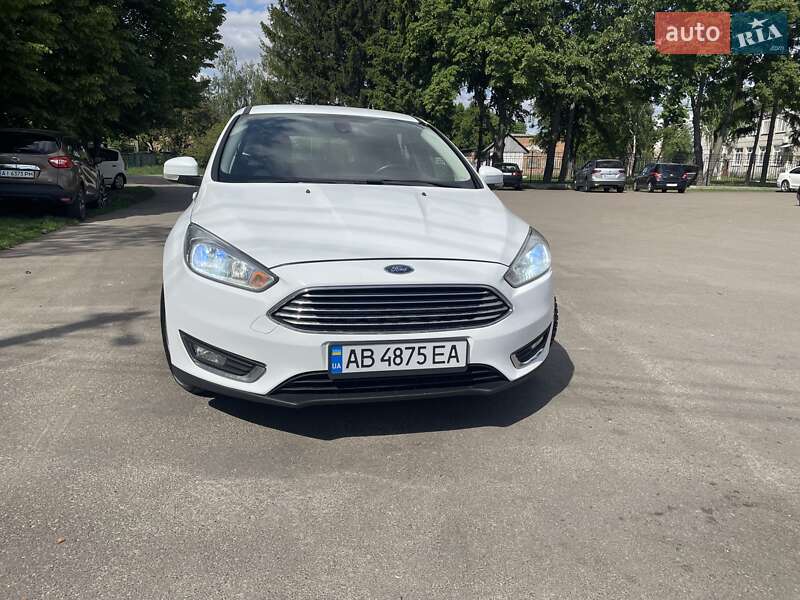Универсал Ford Focus 2015 в Киеве фото 2 Универсал Ford Focus 2015 в Киеве