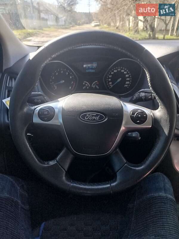 Хетчбек Ford Focus 2013 в Чернігові
