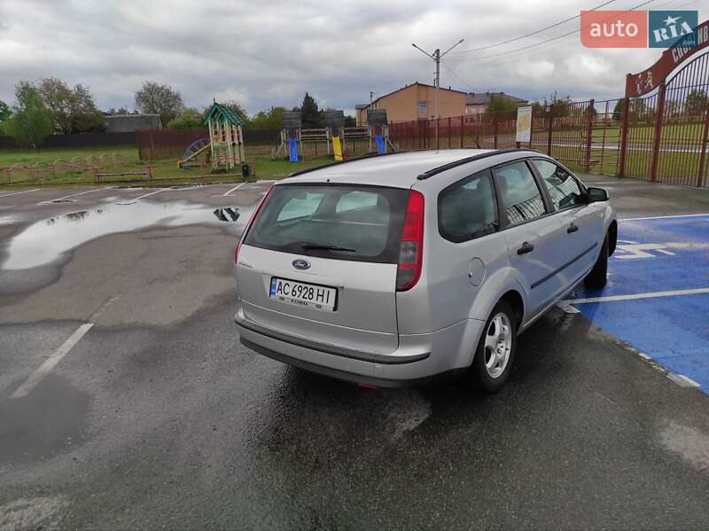 Универсал Ford Focus 2006 в Луцке