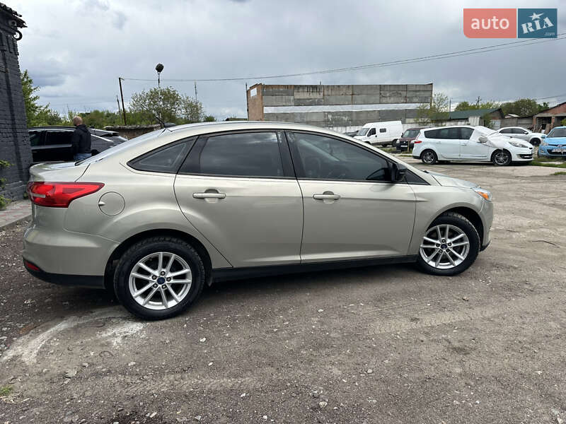 Седан Ford Focus 2015 в Ніжині