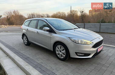 Универсал Ford Focus 2015 в 