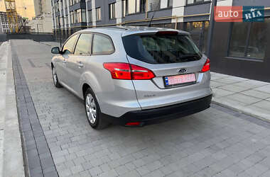 Универсал Ford Focus 2015 в 