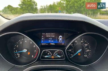 Седан Ford Focus 2017 в 