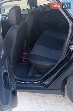 Седан Ford Focus 2018 в 
