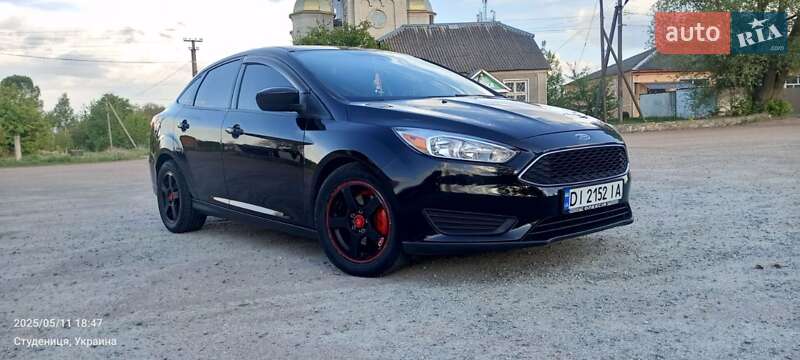 Седан Ford Focus 2018 в 