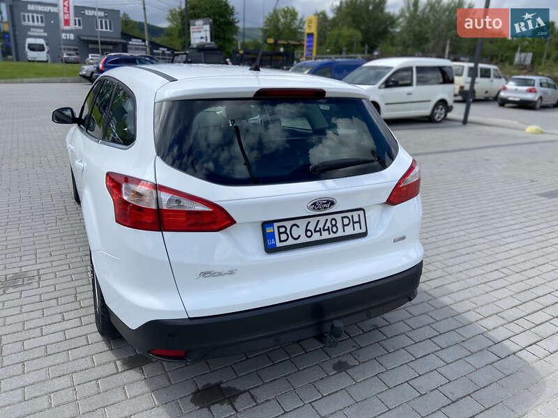 Универсал Ford Focus 2013 в Бориславе