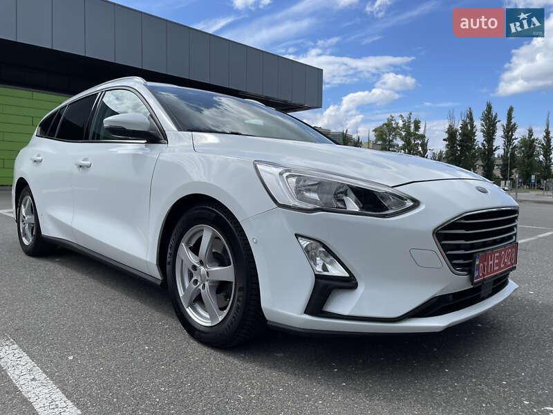 Универсал Ford Focus 2019 в Киеве
