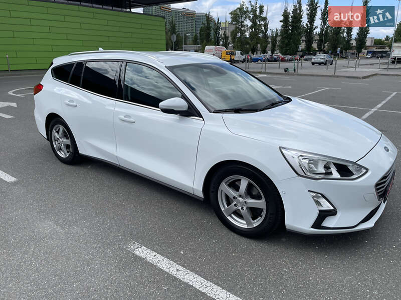 Универсал Ford Focus 2019 в Киеве