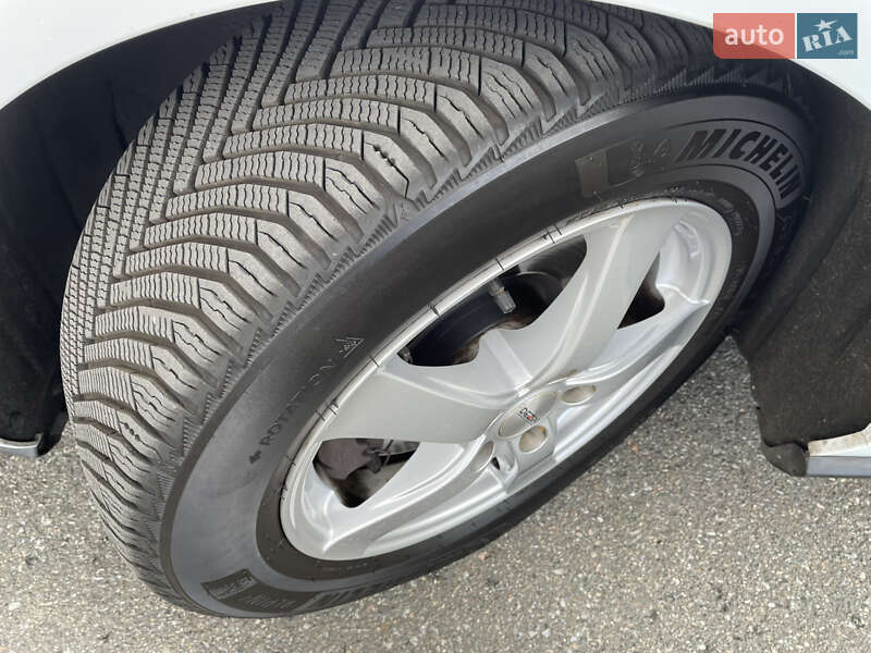 Универсал Ford Focus 2019 в Киеве