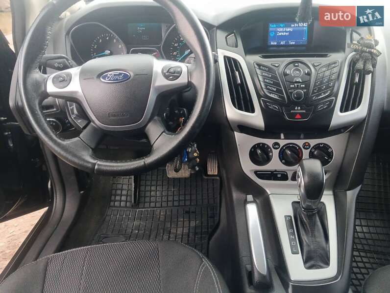 Хэтчбек Ford Focus 2014 в Калуше фото 3 Хэтчбек Ford Focus 2014 в Калуше