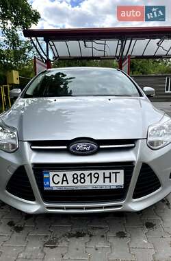 Седан Ford Focus 2013 в 