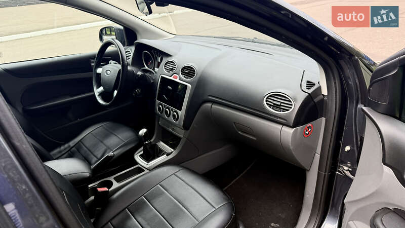 Хетчбек Ford Focus 2008 в Рівному фото 10 Хетчбек Ford Focus 2008 в Рівному