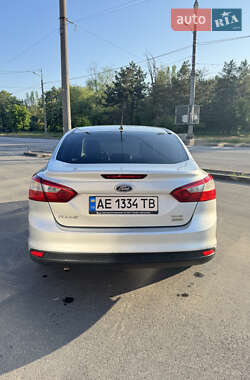 Седан Ford Focus 2013 в 