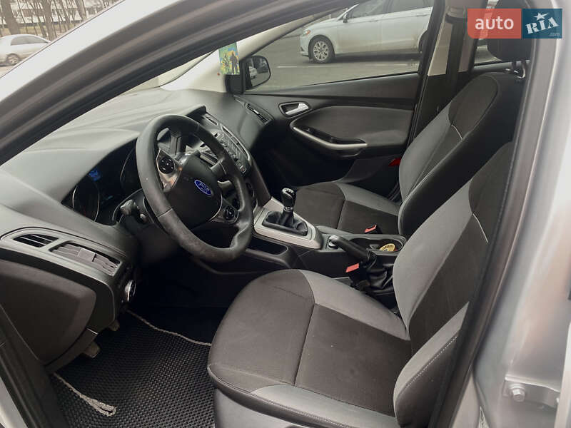 Седан Ford Focus 2013 в Днепре