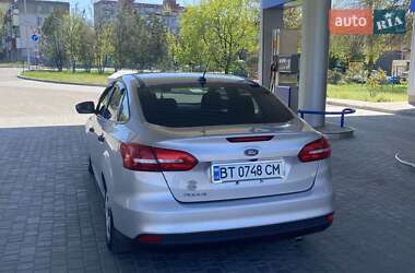 Седан Ford Focus 2016 в 