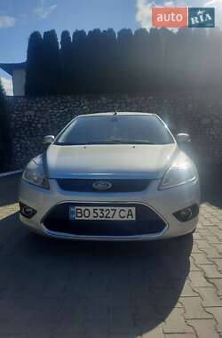 Хэтчбек Ford Focus 2009 в Волочиске